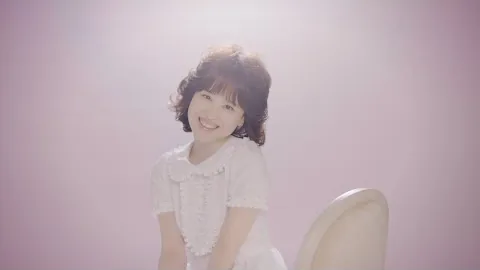 마츠다 세이코 「푸른 산호초」, 목소리로 펼쳐지는 여름