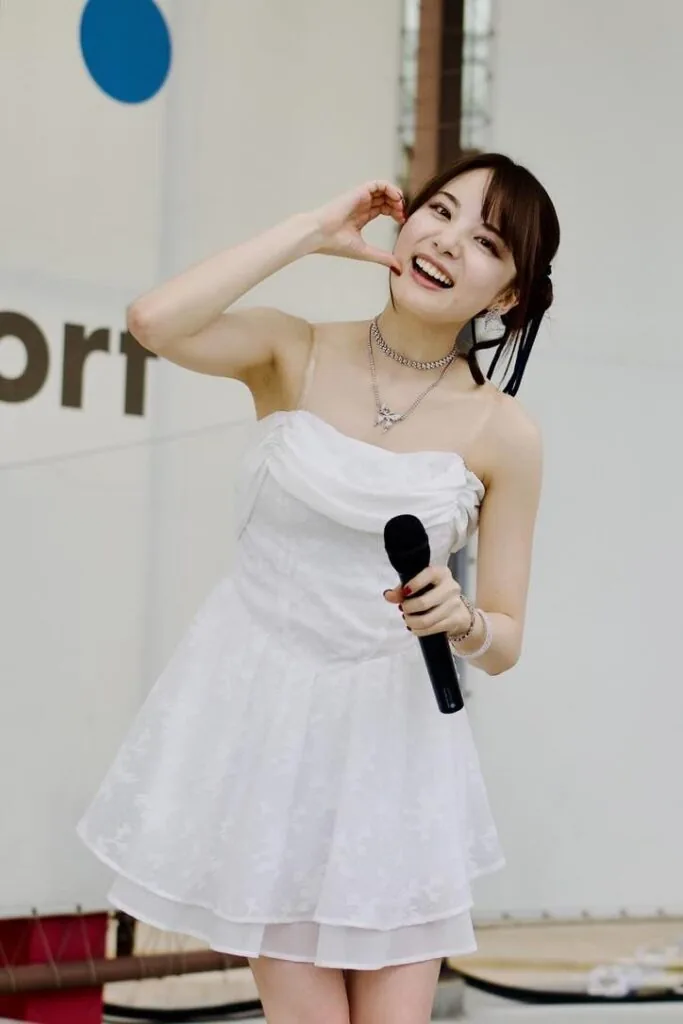 KANO MIYU · Performance photograph