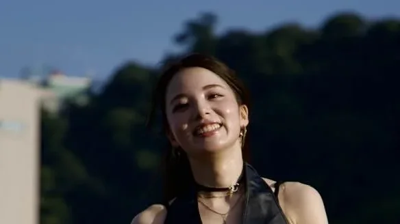 SIS 아타미 1부, 바다와 여름빛 사이에서 열린 서른 분