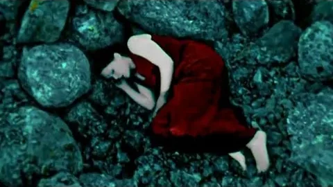 Nightwish’s “Sleeping Sun”: A Voice Wishing the Night Would Stay