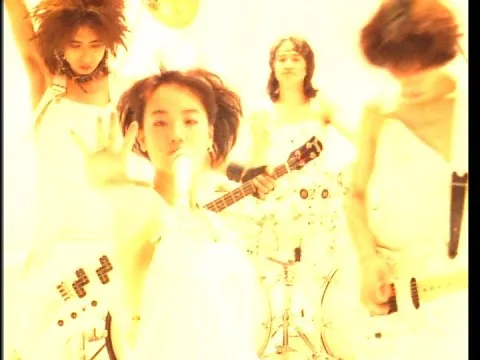 JUDY AND MARY「Over Drive」、明るく走る音の中の揺れ