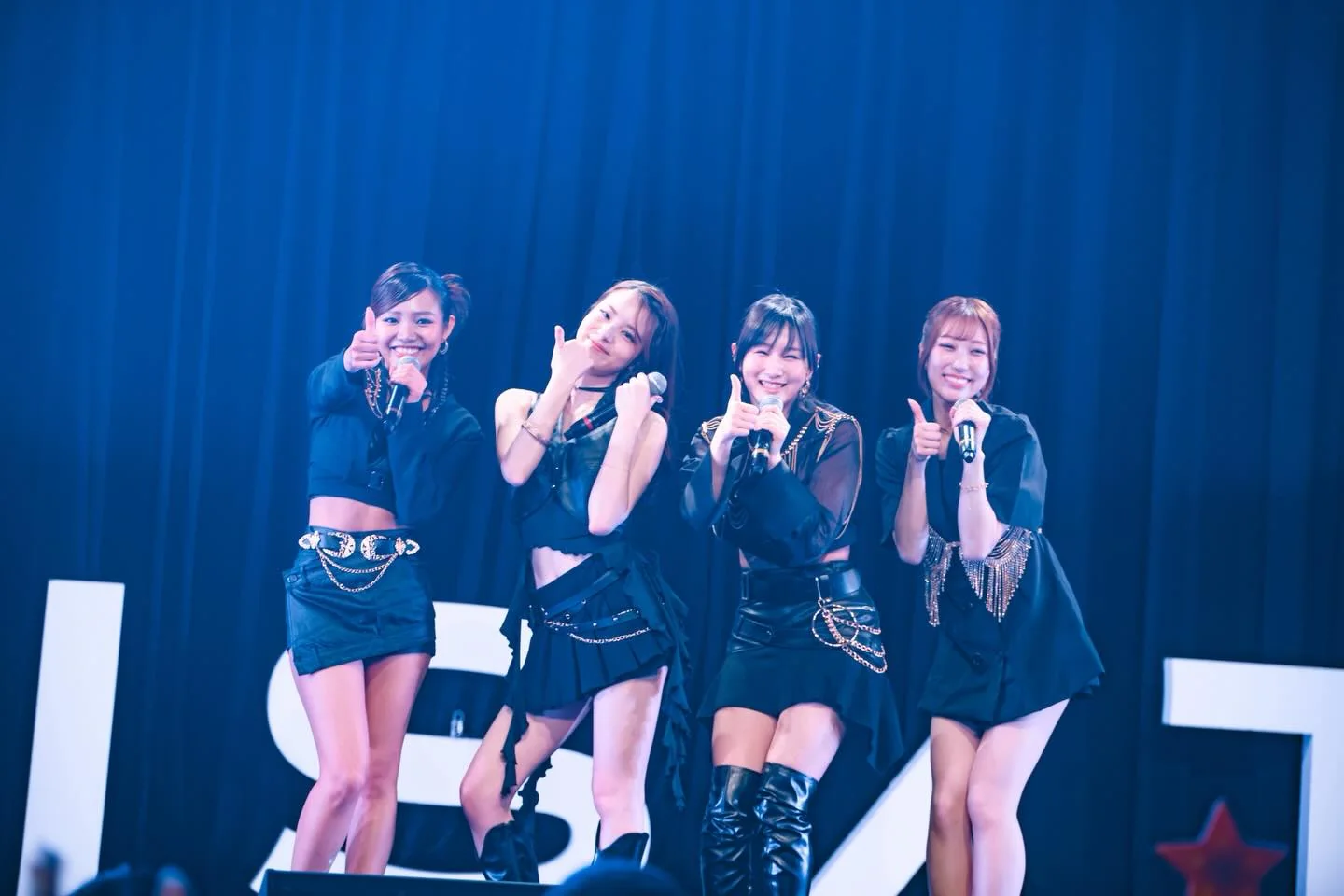 sis at Shinjuku ReNY: DIVER and Michishirube Signal a Change