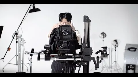 짙은 잘 지내자 우리, 작별 인사에 남겨둔 다음 만남